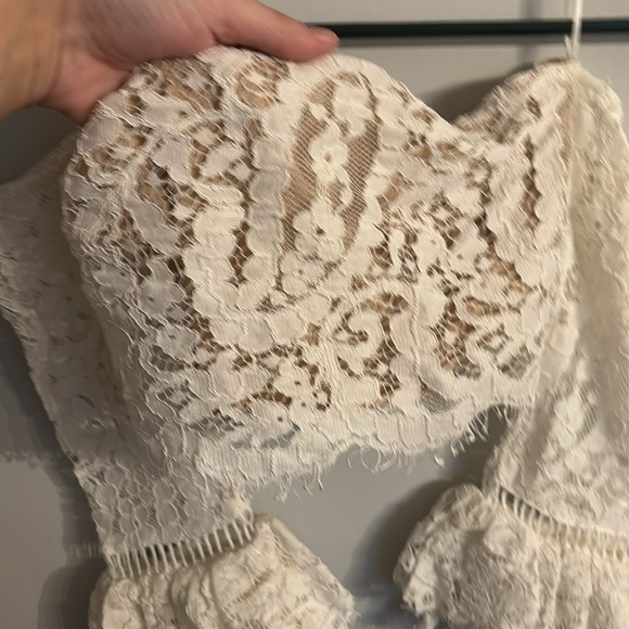 ⭐️2/$10 - crop top - Picture 2 of 4